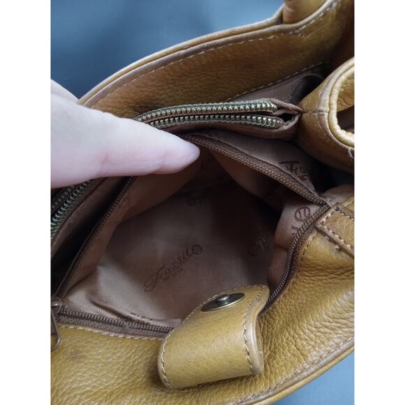 FOSSIL Purse Tan Genuine Leather Crossbody/Shoulder Handbag 75082 - Picture 8 of 16